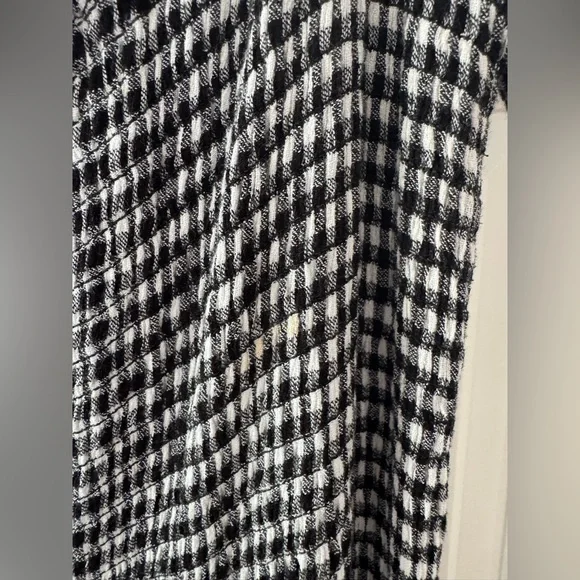 Bardot Black and White Seersucker Dress - Picture 5 of 5